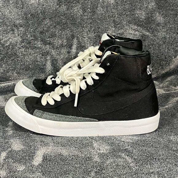Nike Blazer Mid 77 Vintage Black White Shoes Size 5.5 Men/ Women’s 7 Canvas - Picture 1 of 8